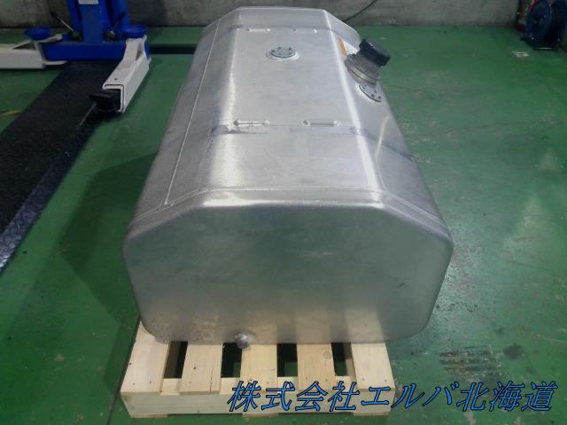 【大型商品】宝栄工業・アルミ製・燃料タンク・３００Ｌ