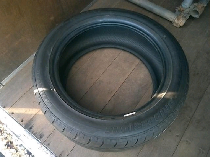 ２２５／５０Ｒ１７　１９年