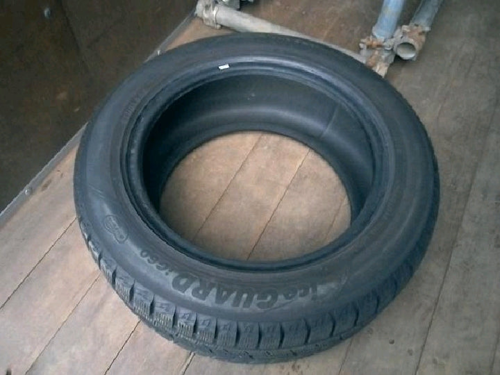 ２２５／５０Ｒ１６　１７年