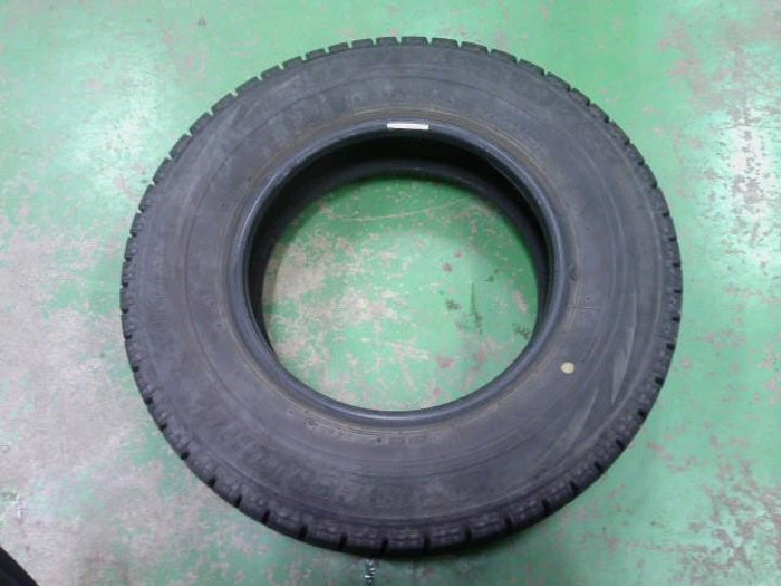 １４５／８０Ｒ１２　１８年