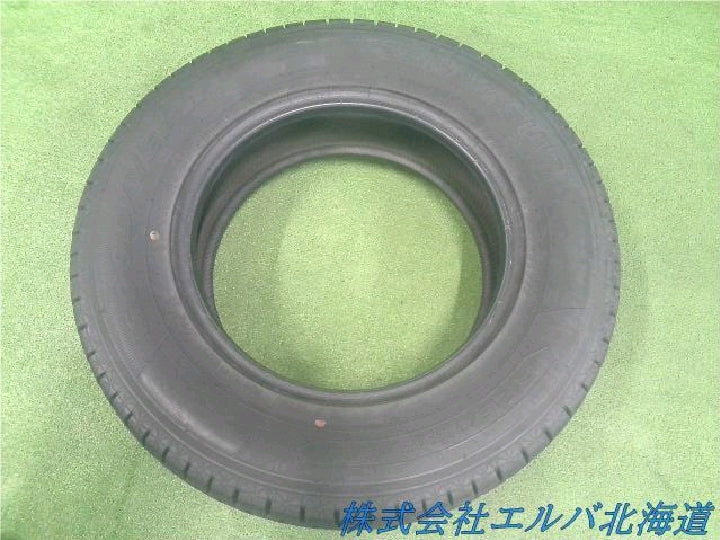 ２１５／７０Ｒ１６　２２年